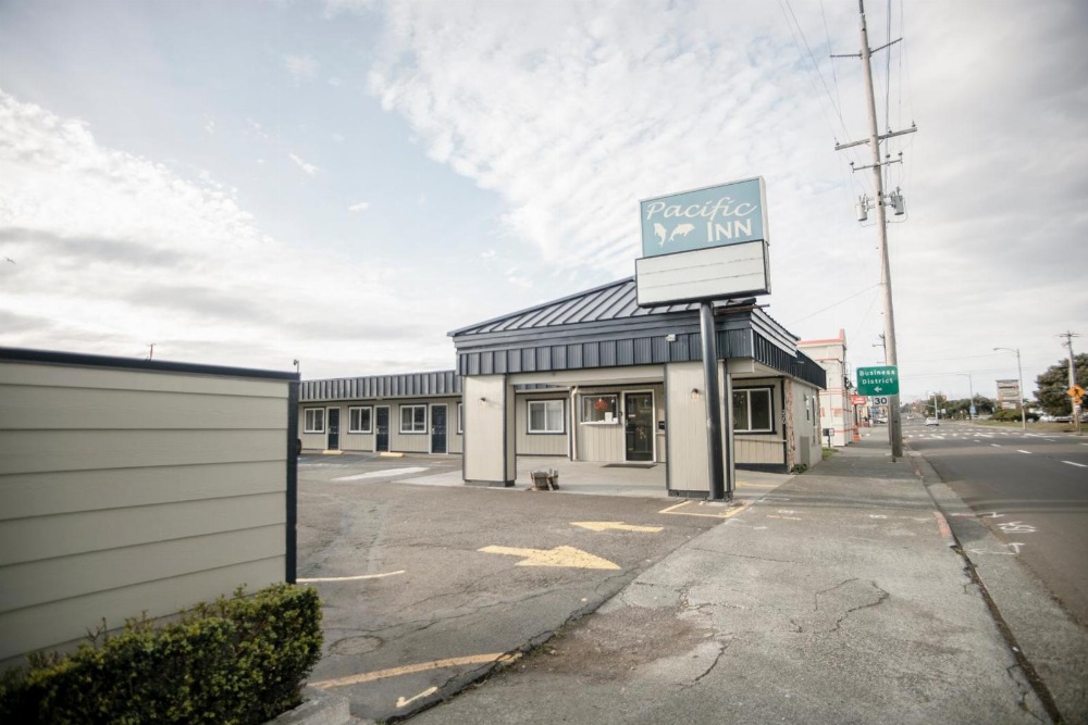 Pacific Inn Main image