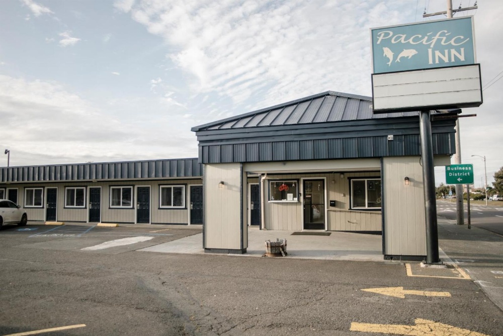 Pacific Inn